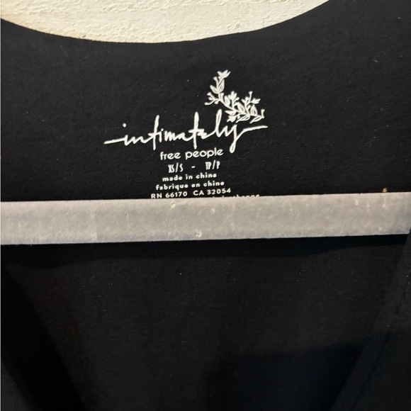 Free People Intimately Second Skin V-Neck Cami Tank Top in Black Women's XS/S - Picture 5 of 13